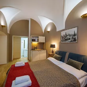 aparthotel-michalsk.praguehotelsweb.com/